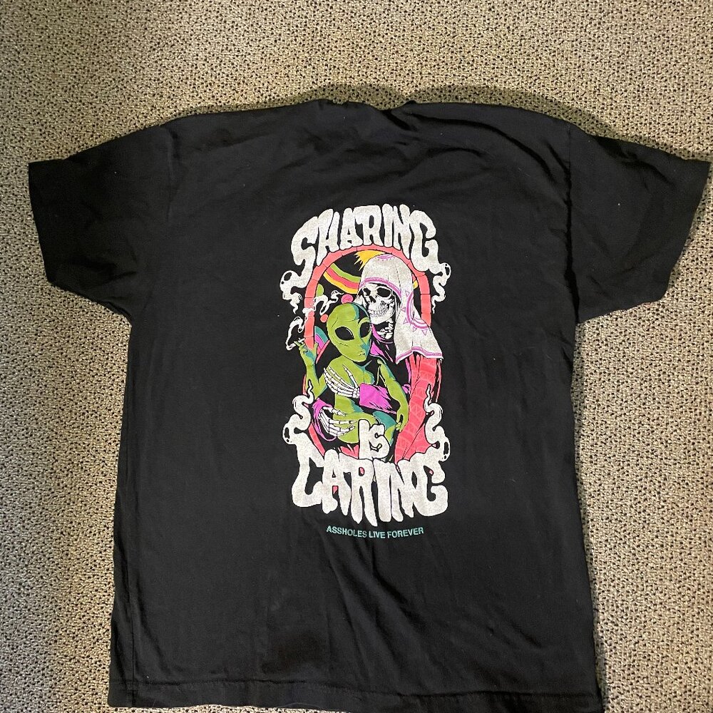 'Sharing is Caring' T-Shirt